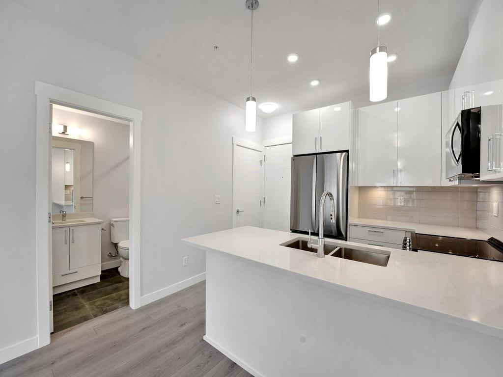 Listing Image for R3096695