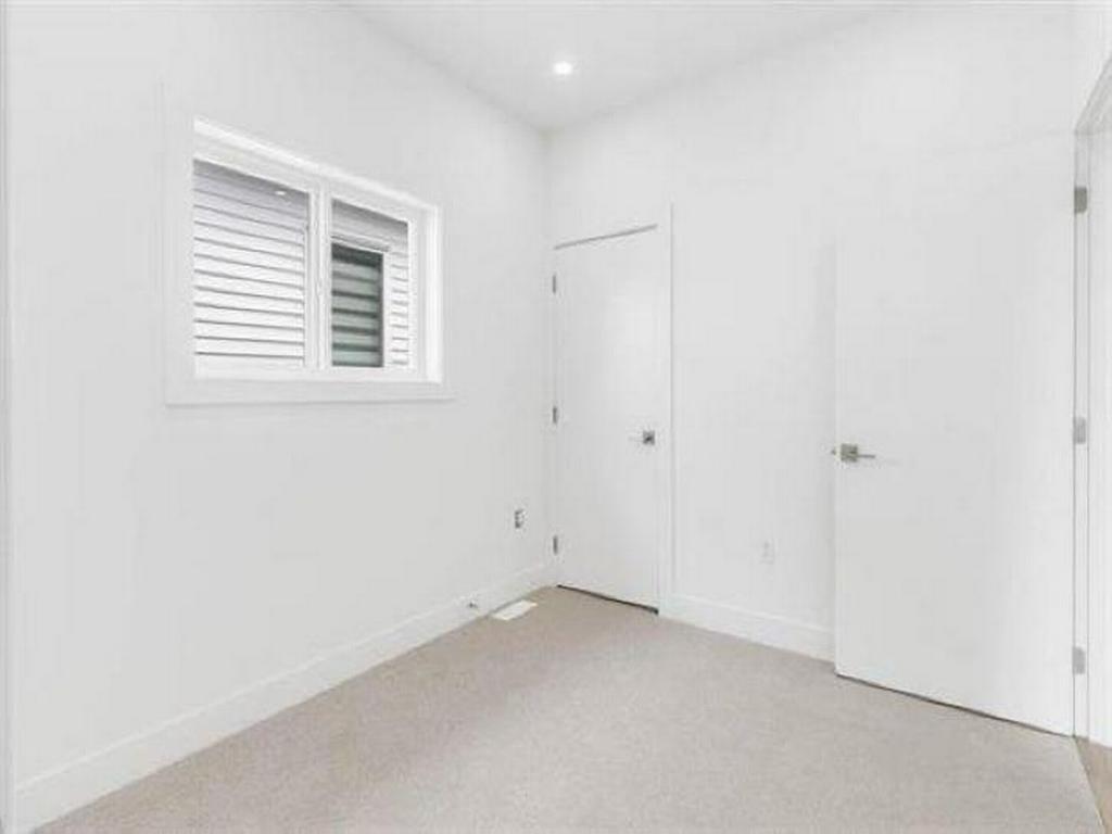 Listing Image for R3096698