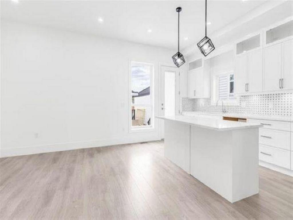 Listing Image for R3096698