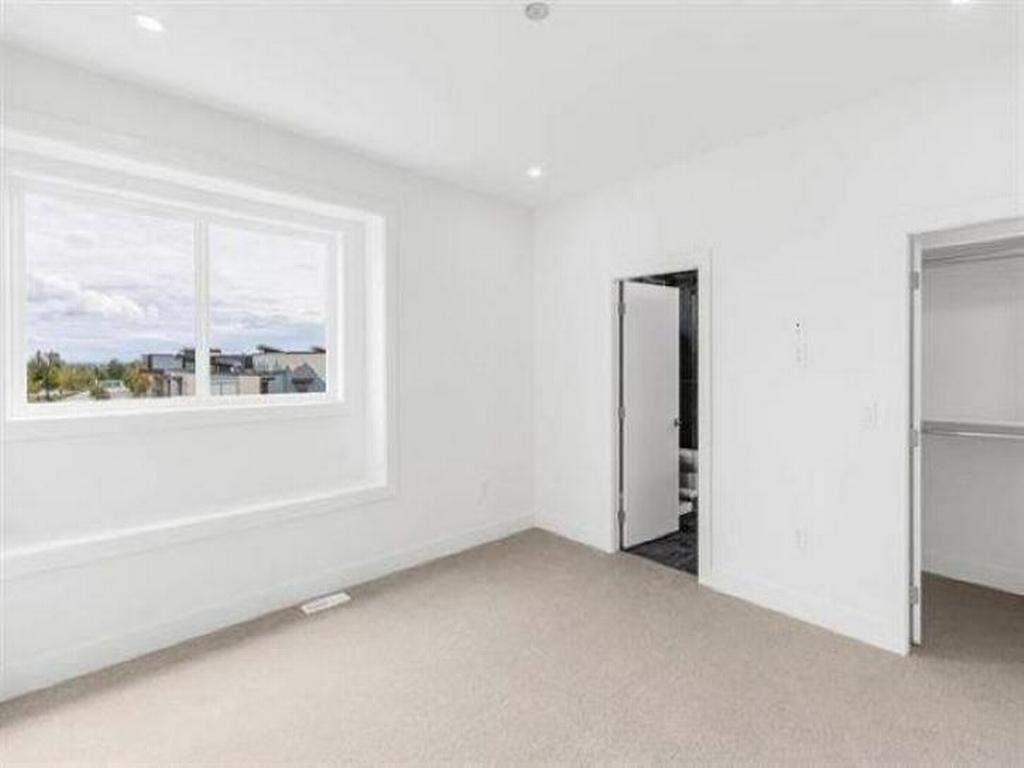 Listing Image for R3096698