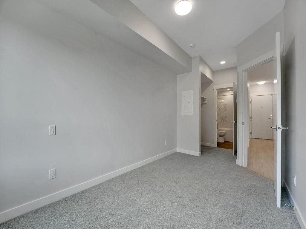 Listing Image for R3096727