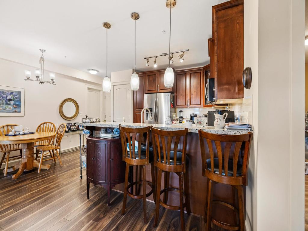 Listing Image for R3096768