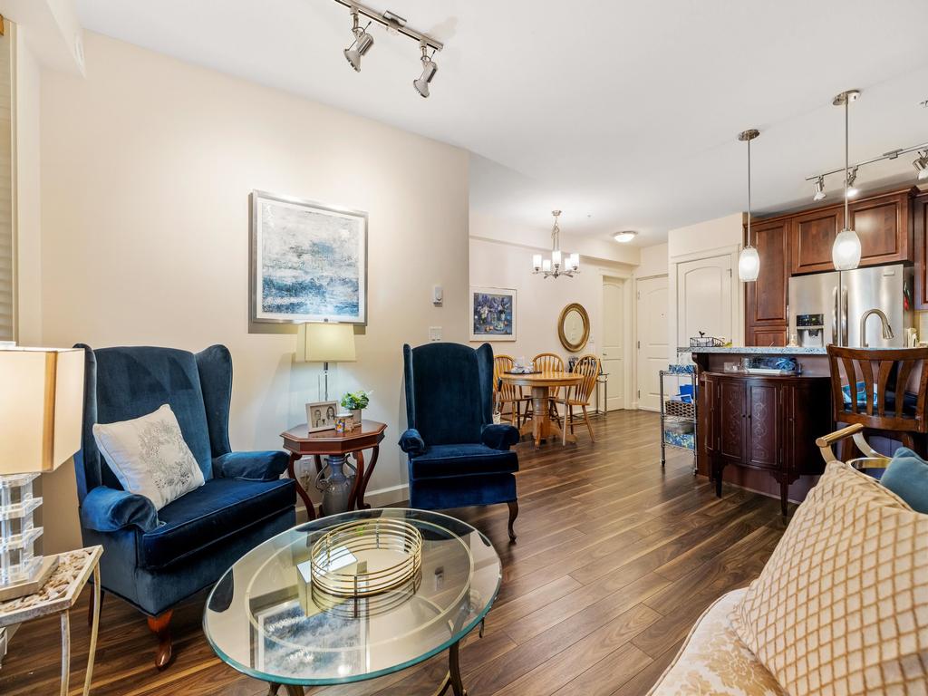 Listing Image for R3096768