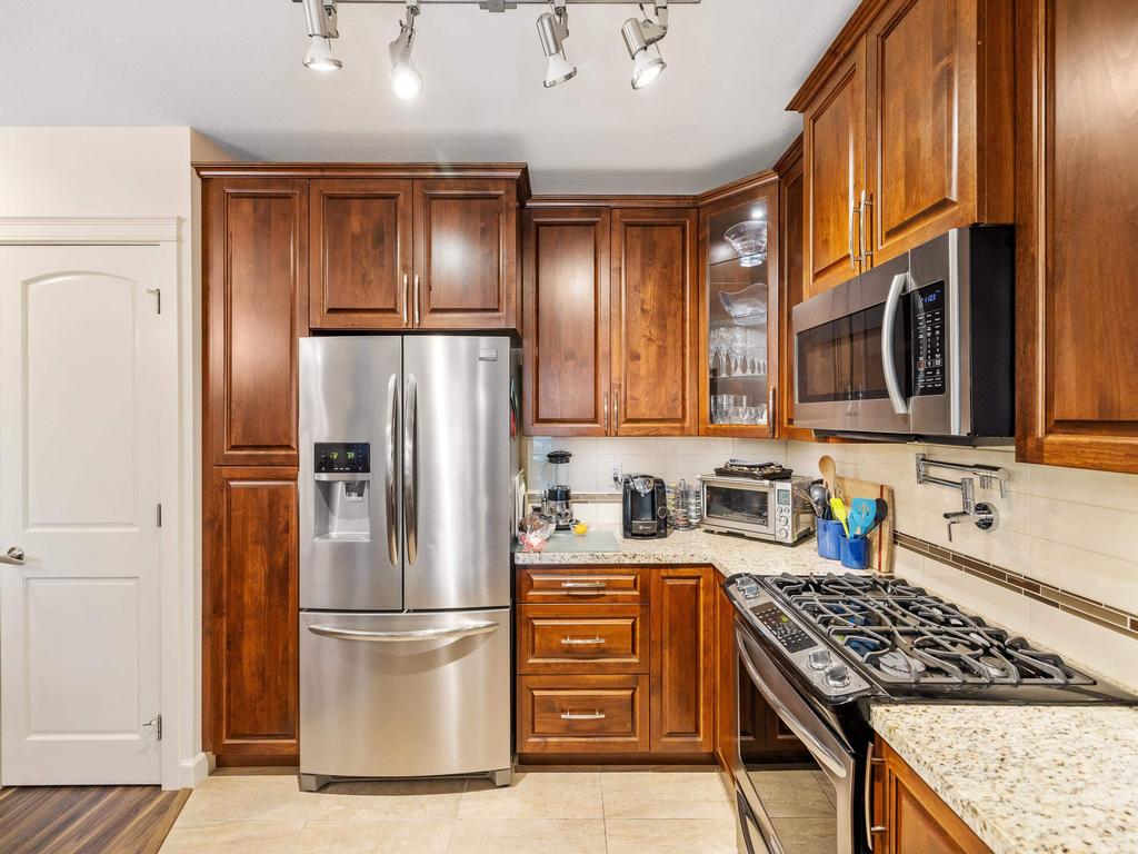 Listing Image for R3096768