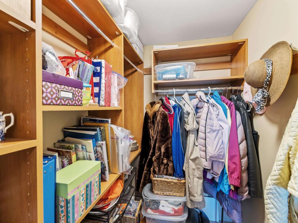 Listing Image for R3096768