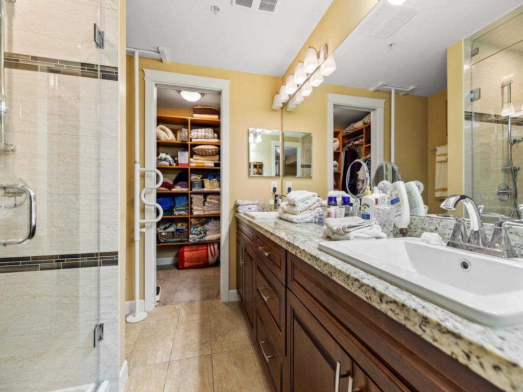 Listing Image for R3096768