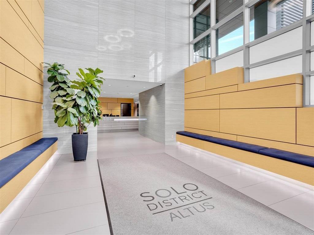 Listing Image for R3096801