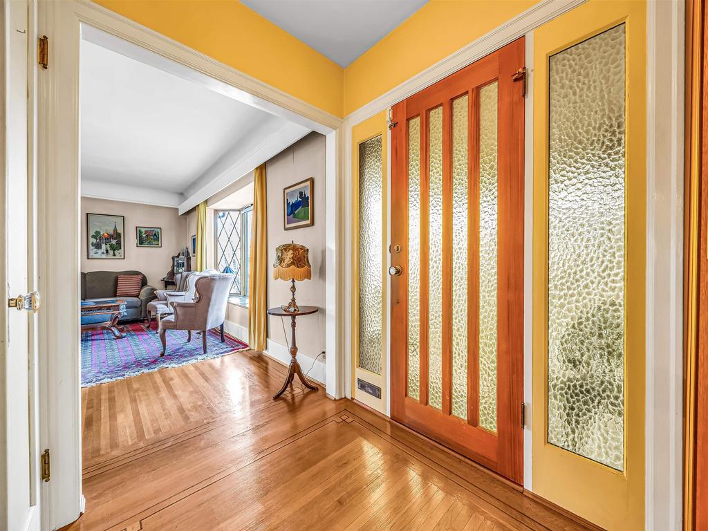 Listing Image for R3096825