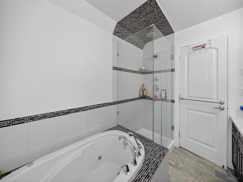 Listing Image for R3096826