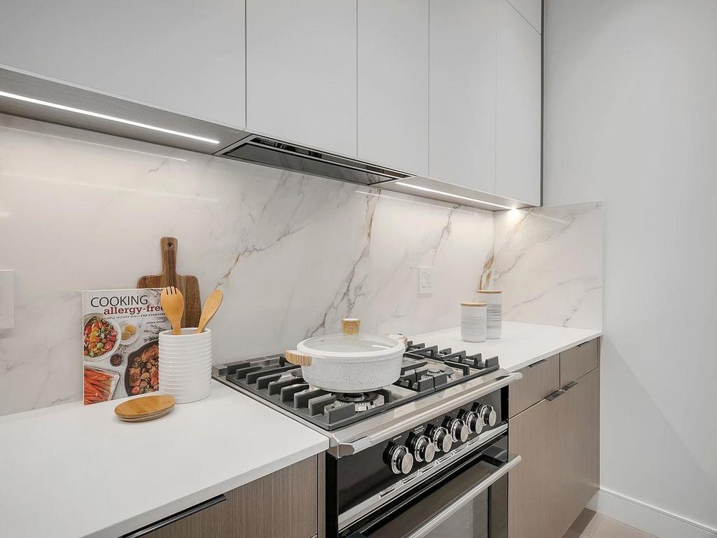 Listing Image for R3096836