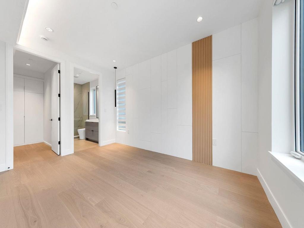 Listing Image for R3096836