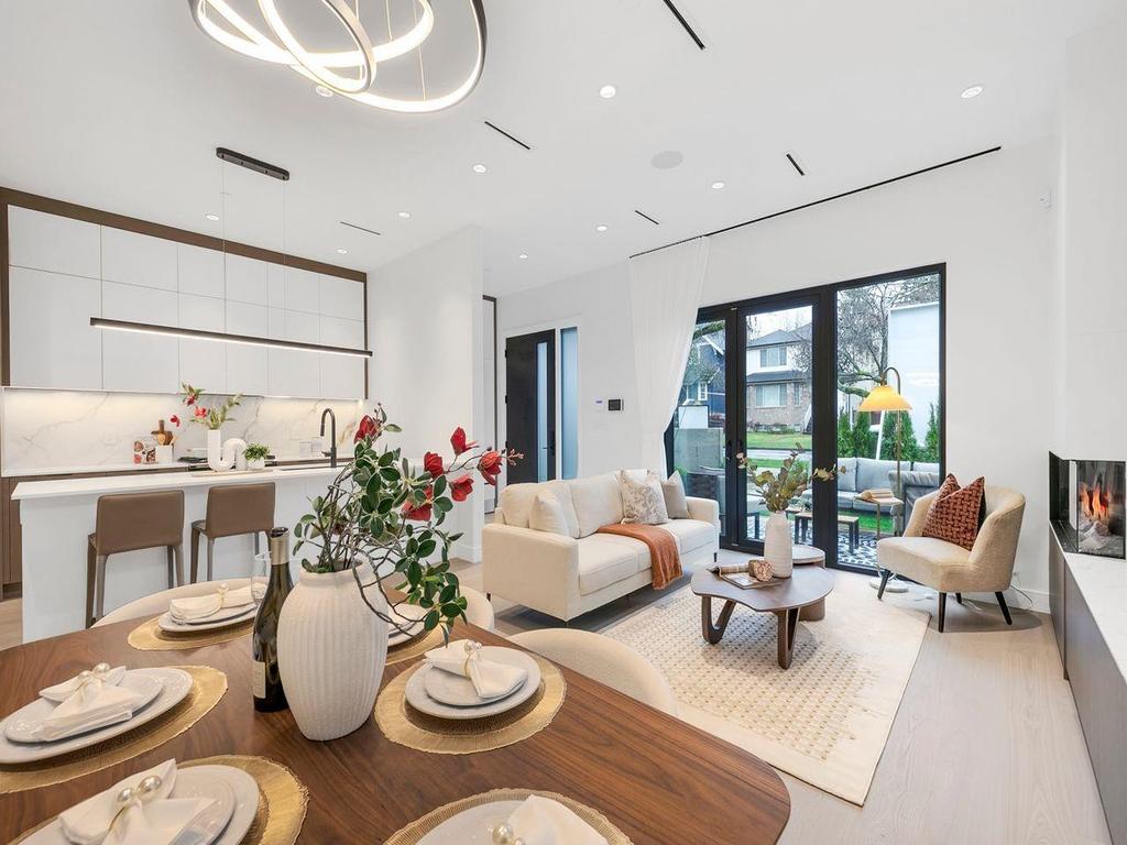 Listing Image for R3096836