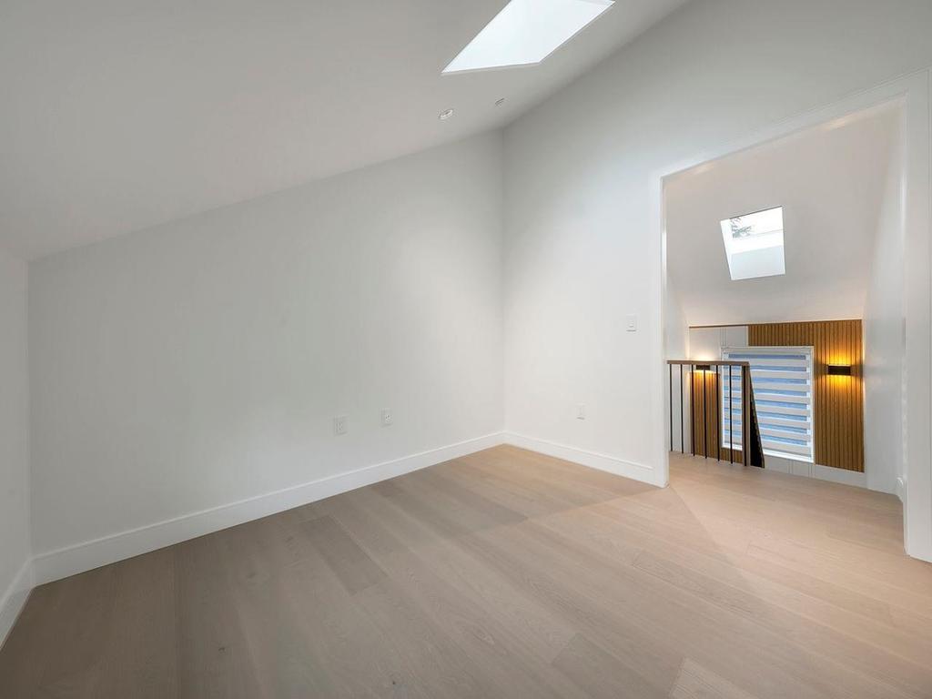 Listing Image for R3096836