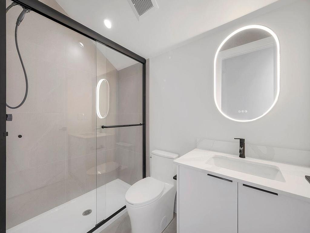 Listing Image for R3096836