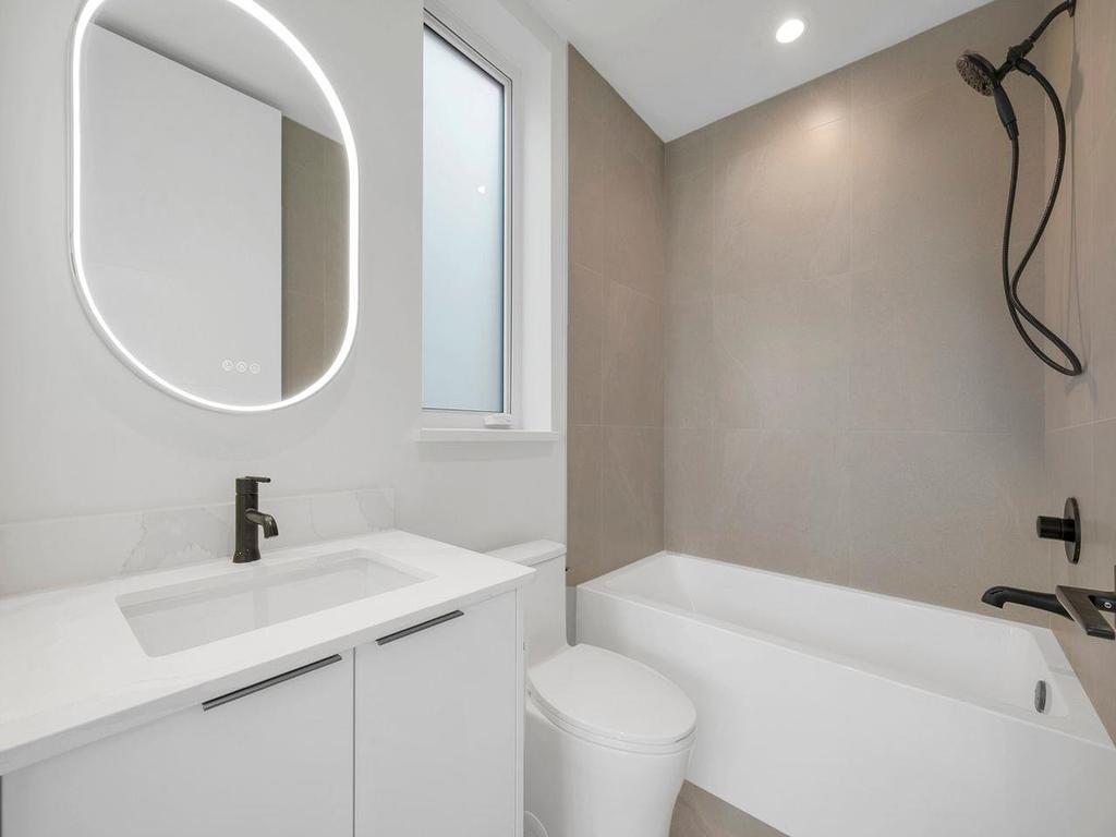 Listing Image for R3096836