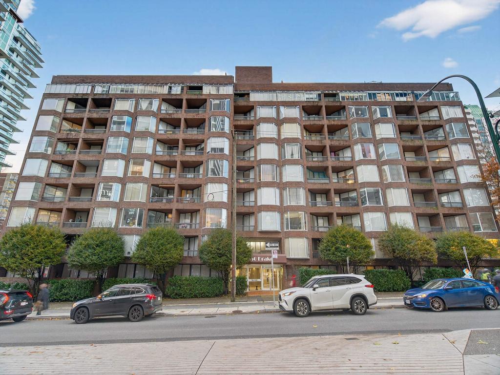 Listing Image for R3096855