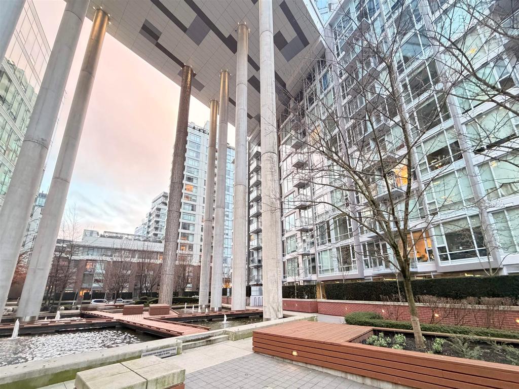 Listing Image for R3096874