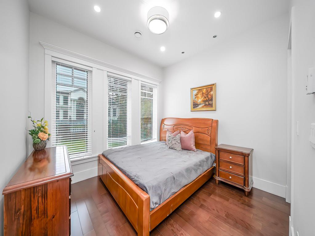 Listing Image for R3096875