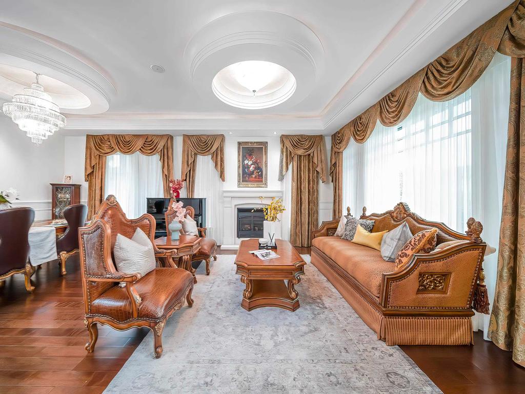 Listing Image for R3096875