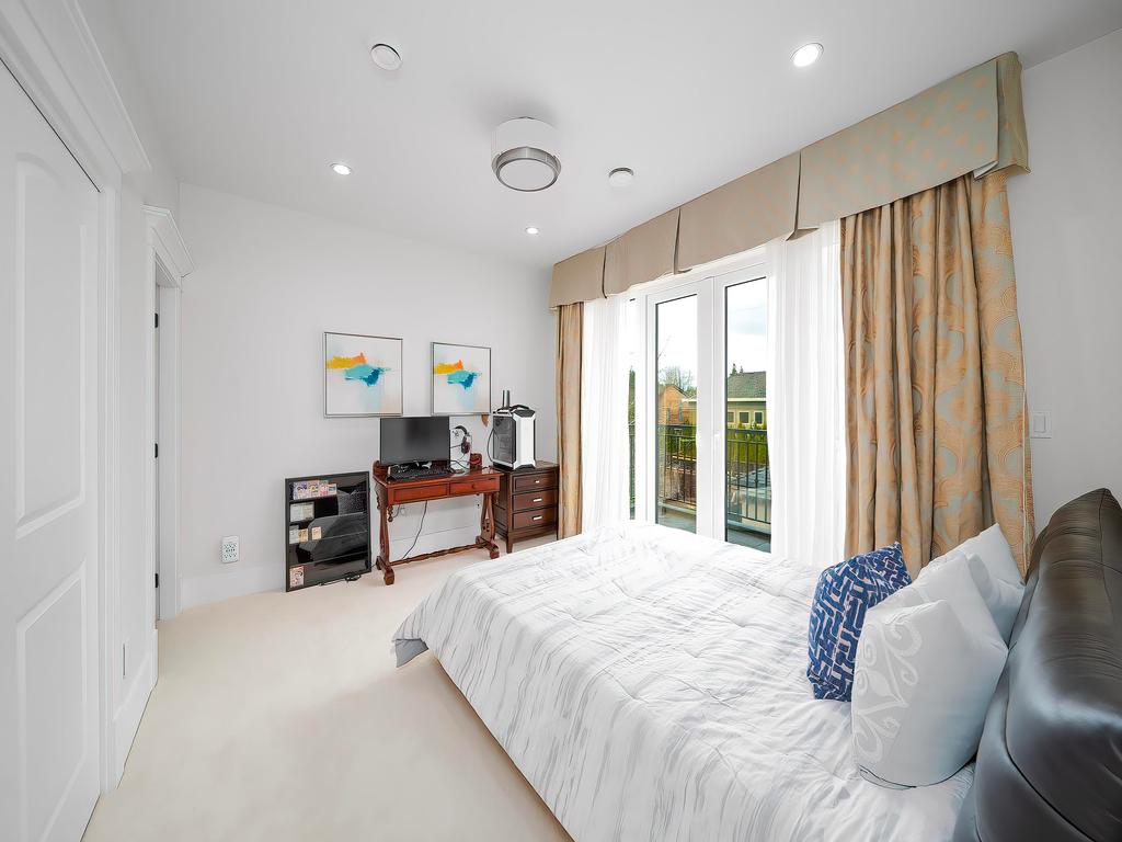 Listing Image for R3096875