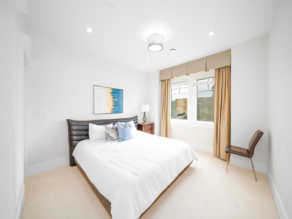 Listing Image for R3096875