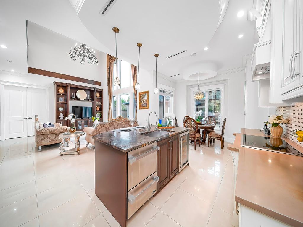 Listing Image for R3096875