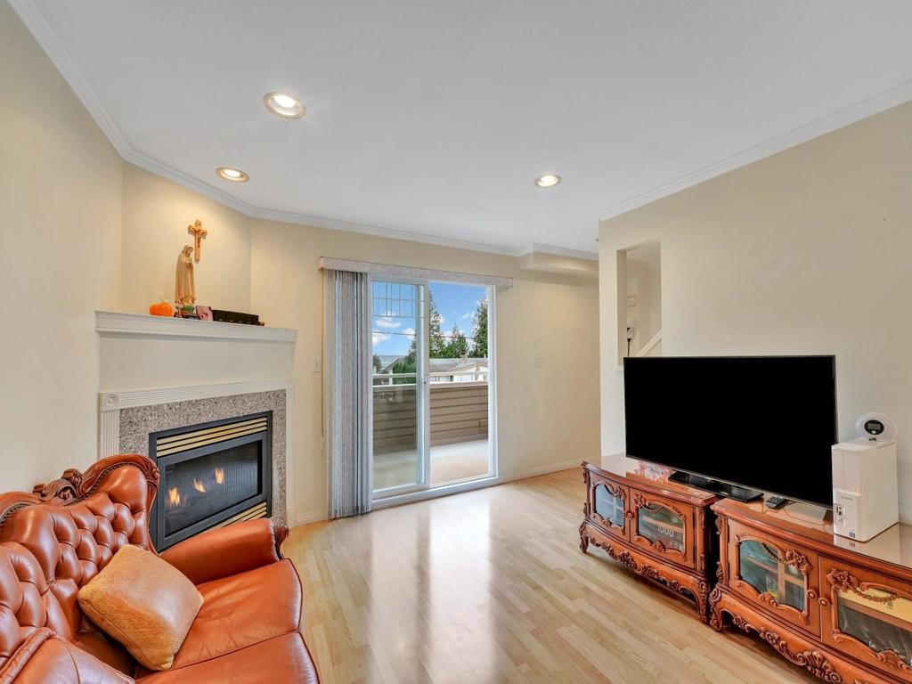 Listing Image for R3096878