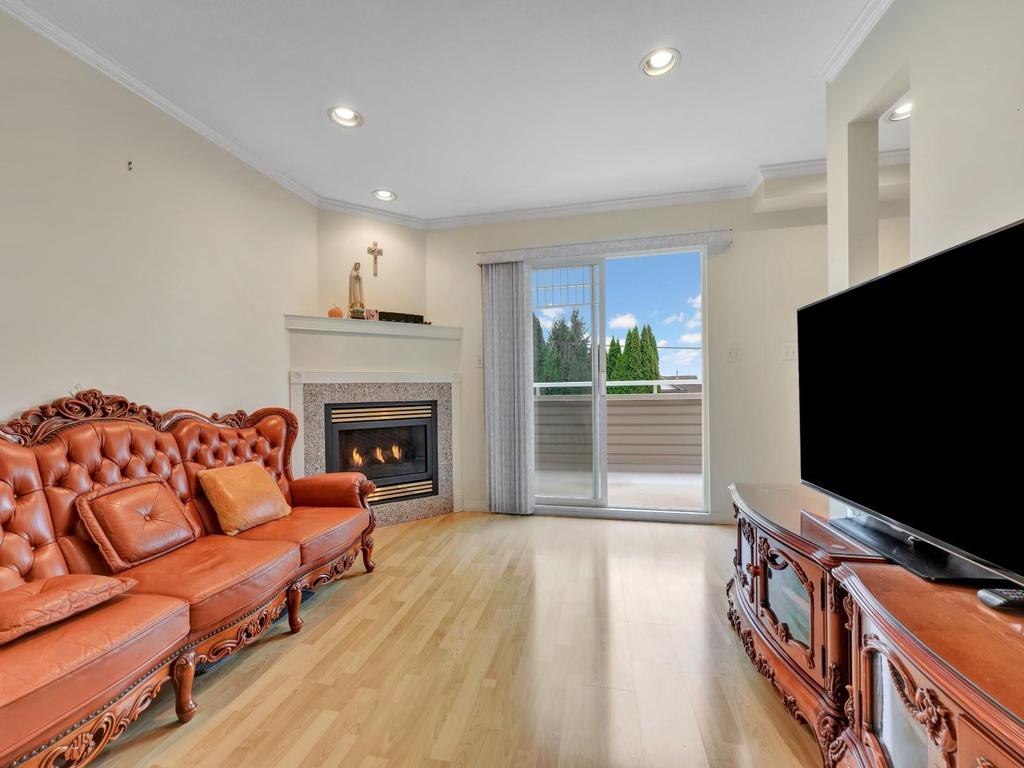 Listing Image for R3096878