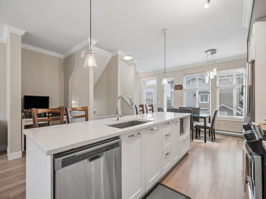 Listing Image for R3096889