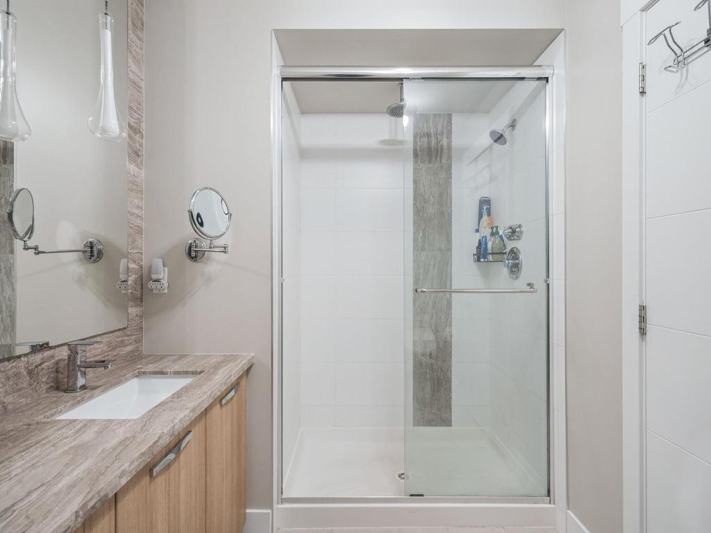 Listing Image for R3096889