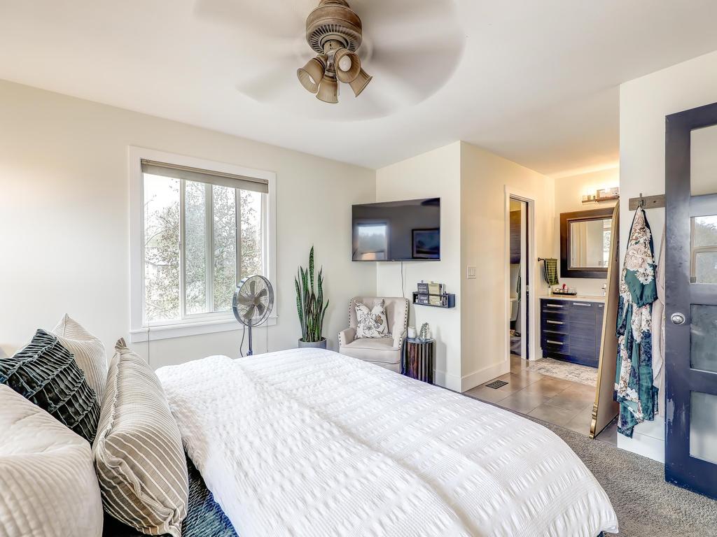 Listing Image for R3096898