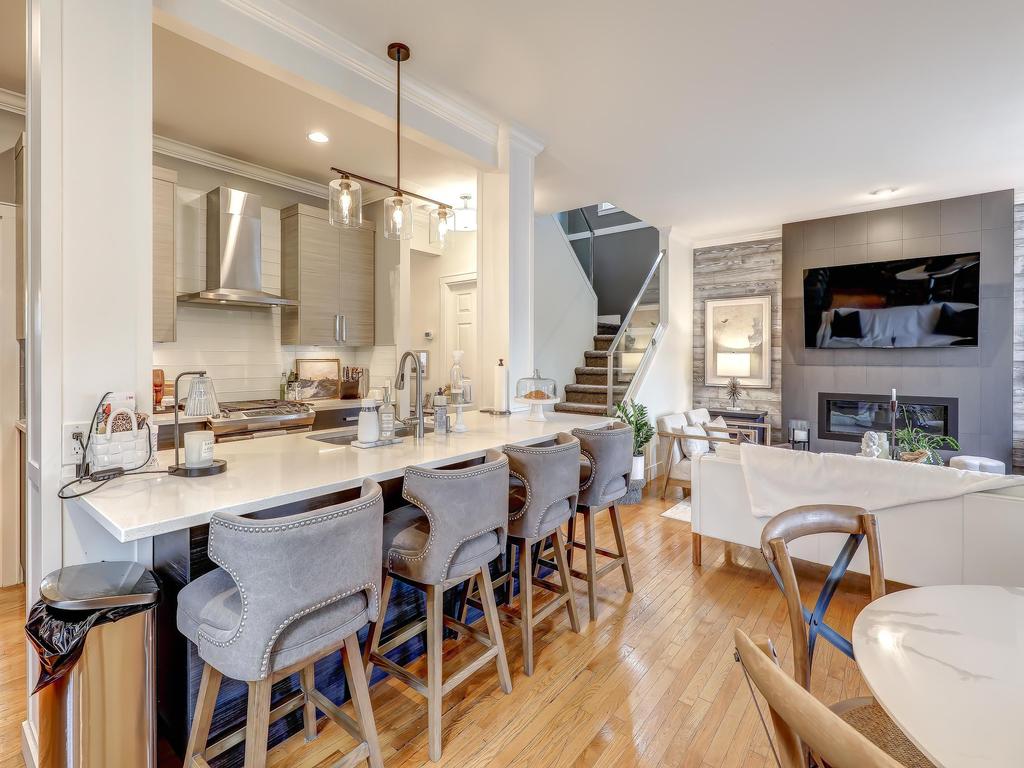 Listing Image for R3096898