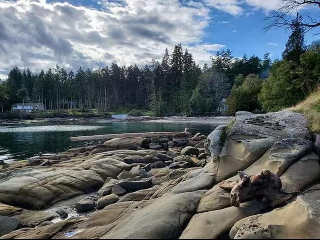 Listing Image for R3096899