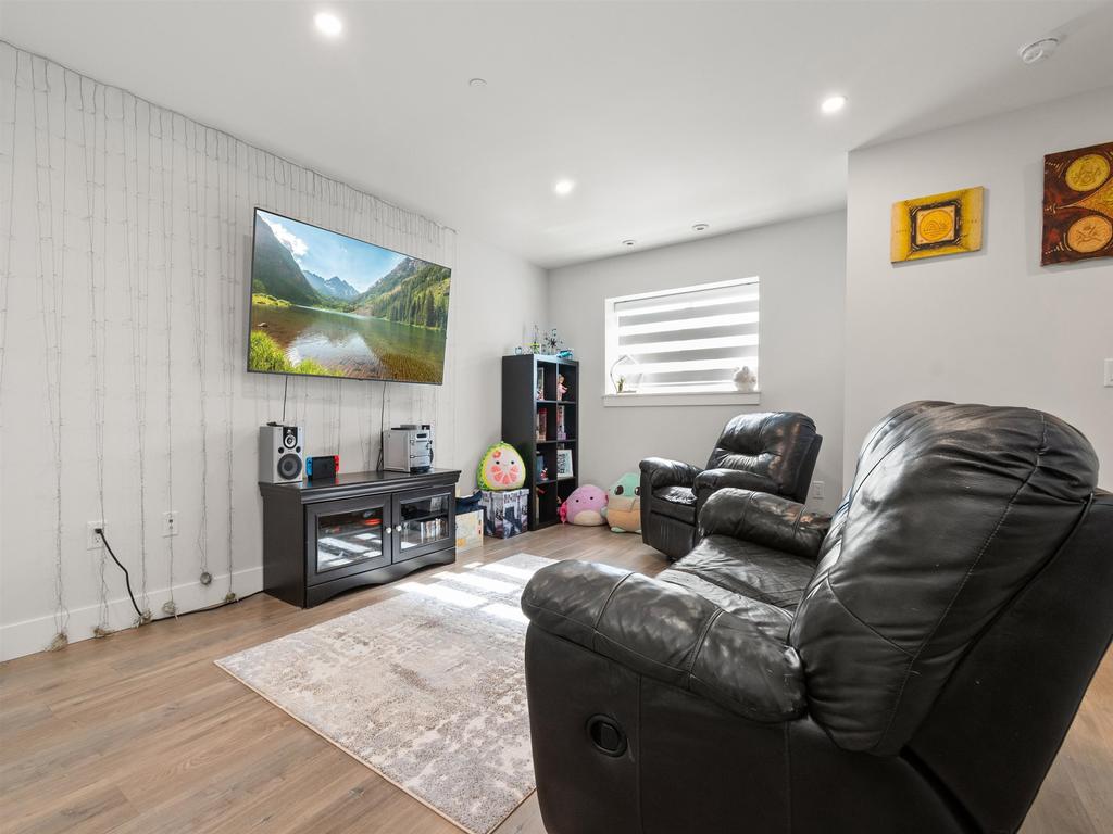 Listing Image for R3096903