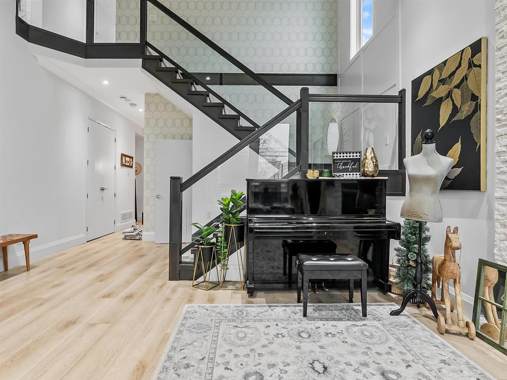 Listing Image for R3096914