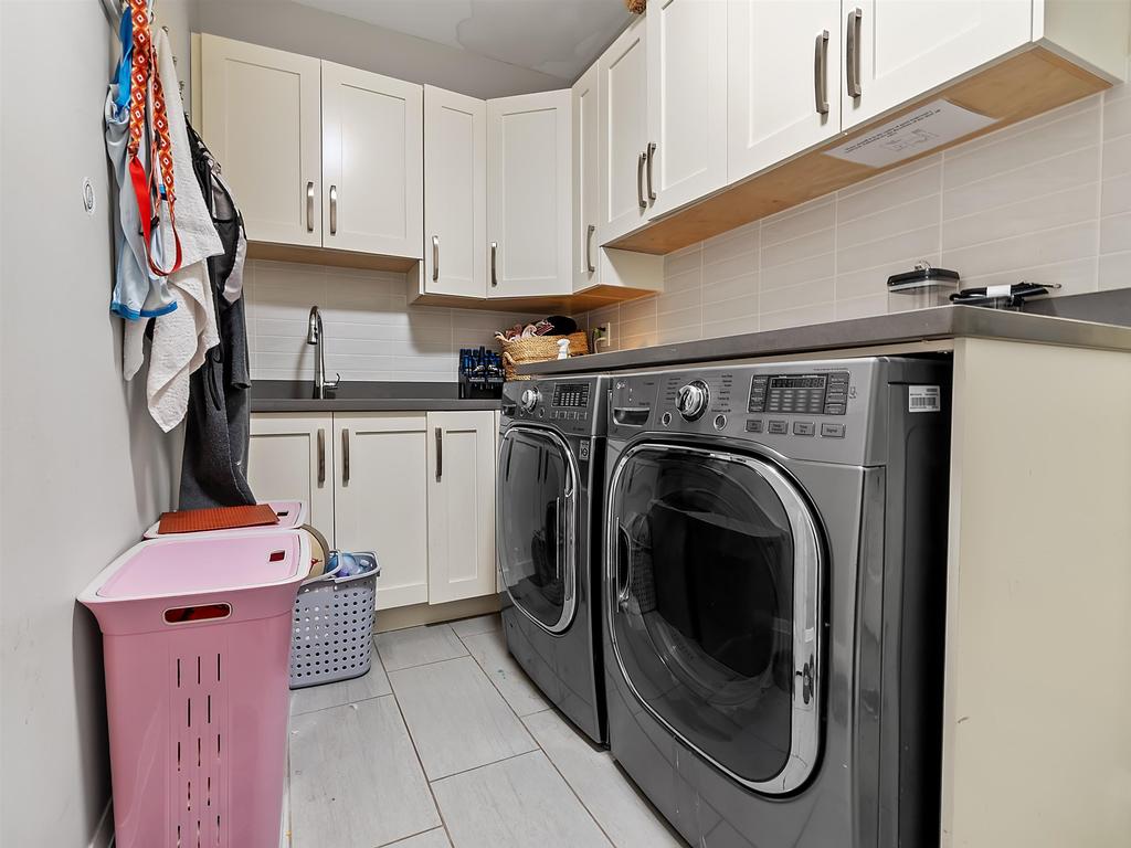 Listing Image for R3096914