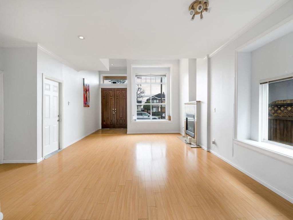 Listing Image for R3096915