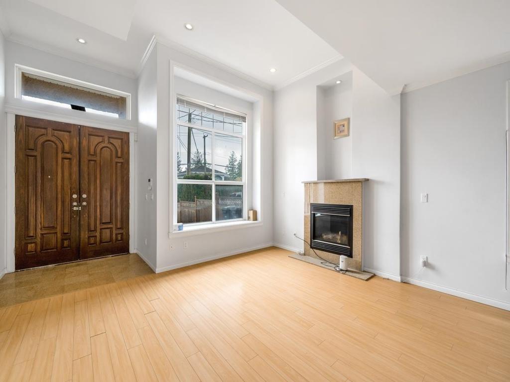 Listing Image for R3096915