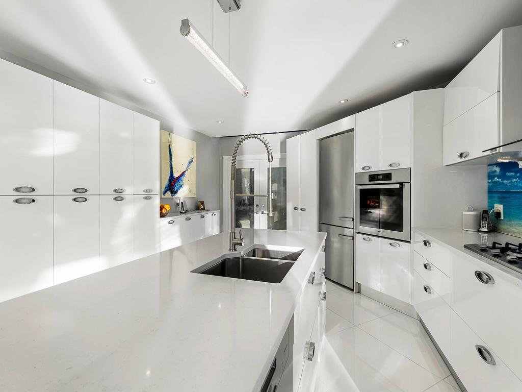 Listing Image for R3096925