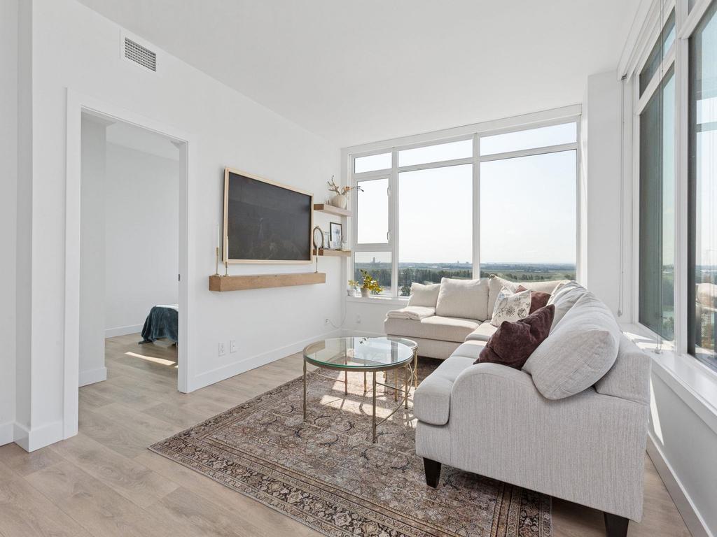 Listing Image for R3096939