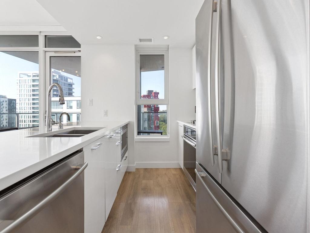 Listing Image for R3096939