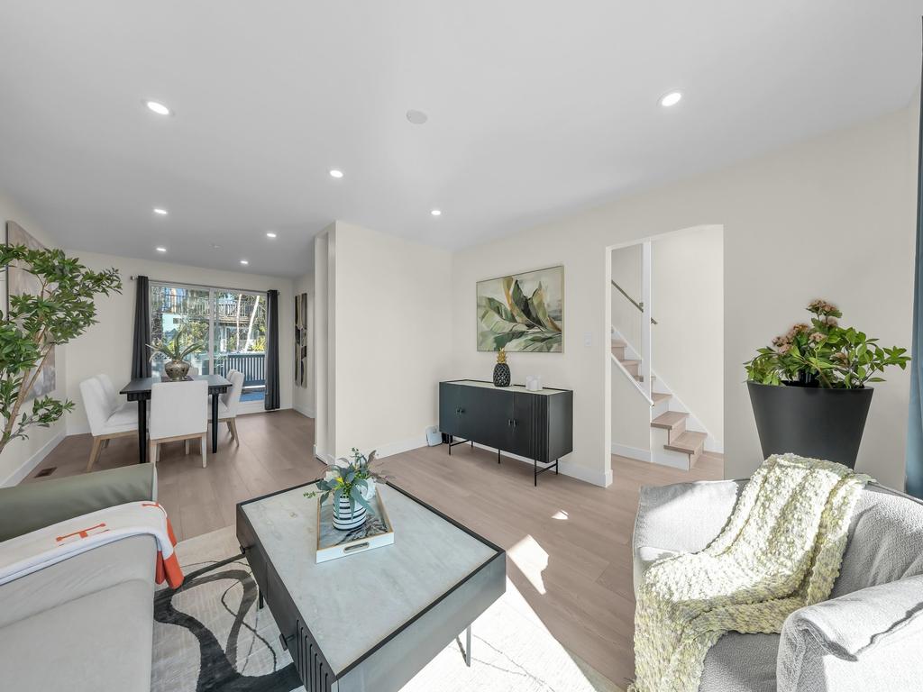 Listing Image for R3096954