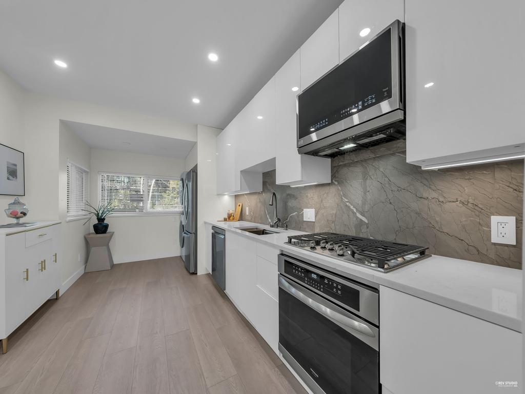 Listing Image for R3096954