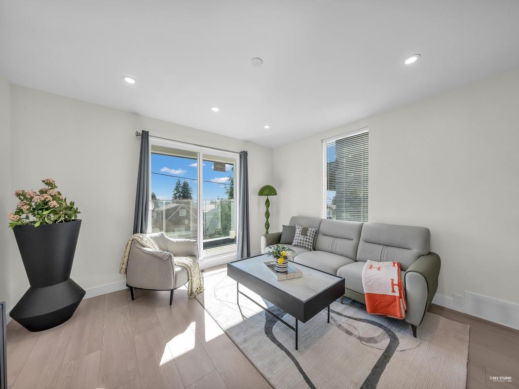 Listing Image for R3096954