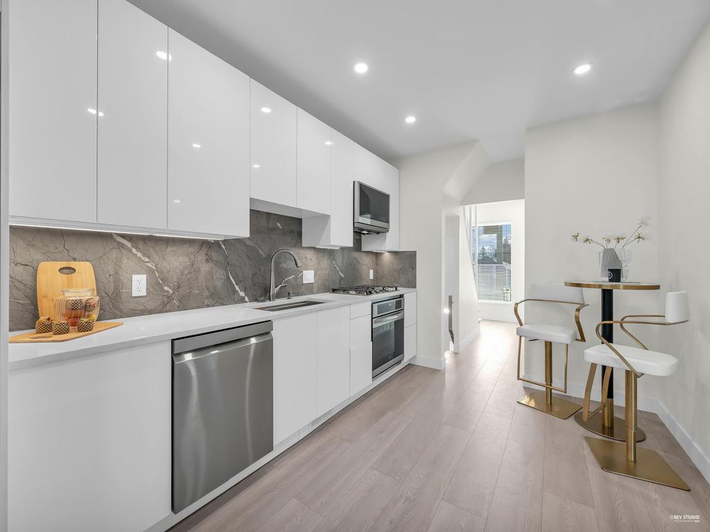 Listing Image for R3096954