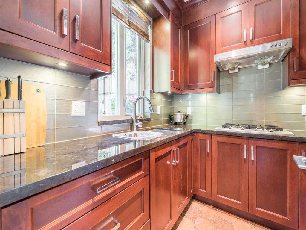 Listing Image for R3096968