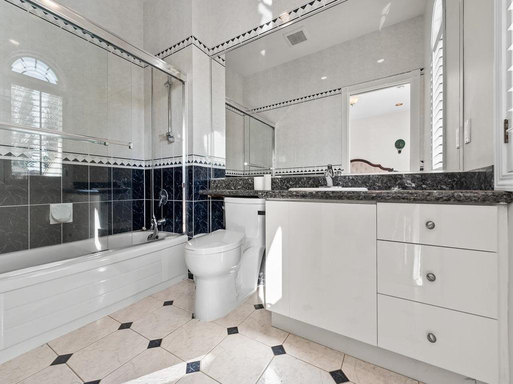 Listing Image for R3096969