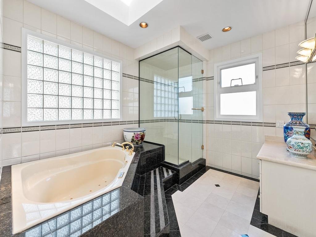 Listing Image for R3096969