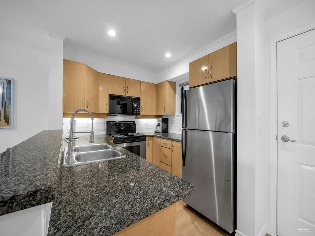 Listing Image for R3096996