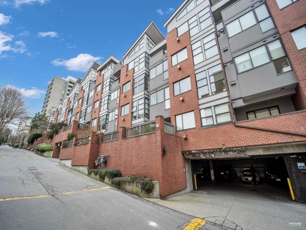 Listing Image for R3096996